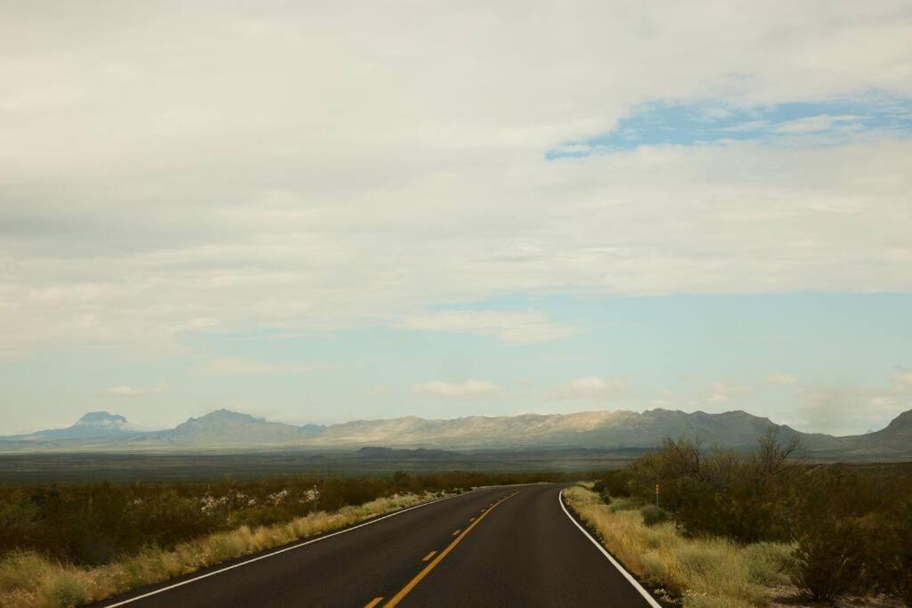 Willa Casa Piedra ⁠ — Short Drive From Big Bend Terlingua Zewnętrze zdjęcie